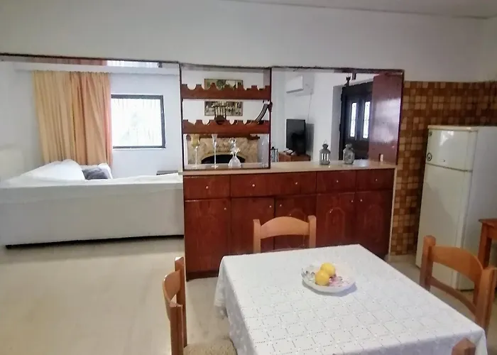 5pax Big Ground Floor *