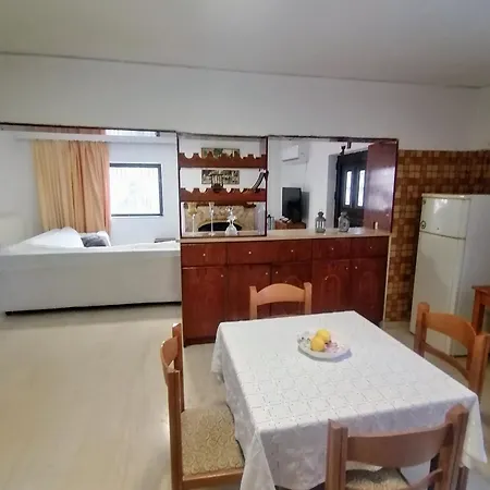 5pax Big Ground Floor *