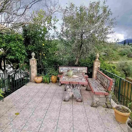 5pax Big Ground Floor Apartment